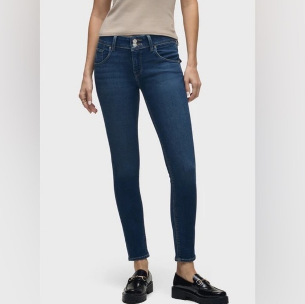 Hudson Collin Flap Pockets Mid-Rise Medium Wash Skinny Jeans Size 28